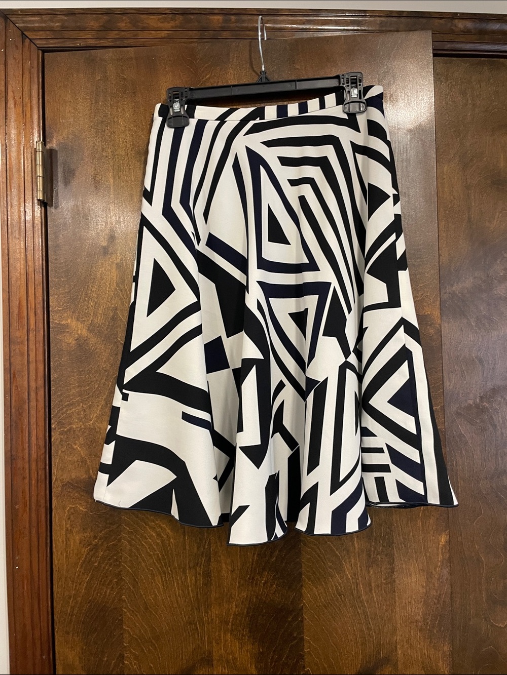 MaxMara Black and White Graphic Circle Skirt